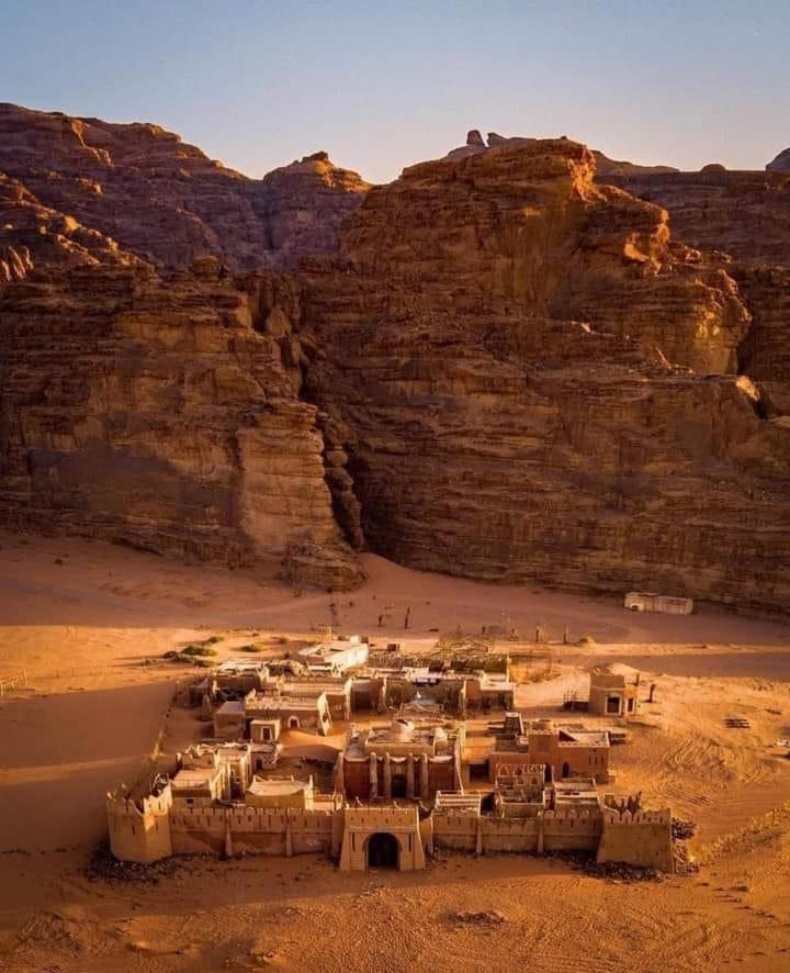 Tamim Luxury Wadi Rum Camp エクステリア 写真