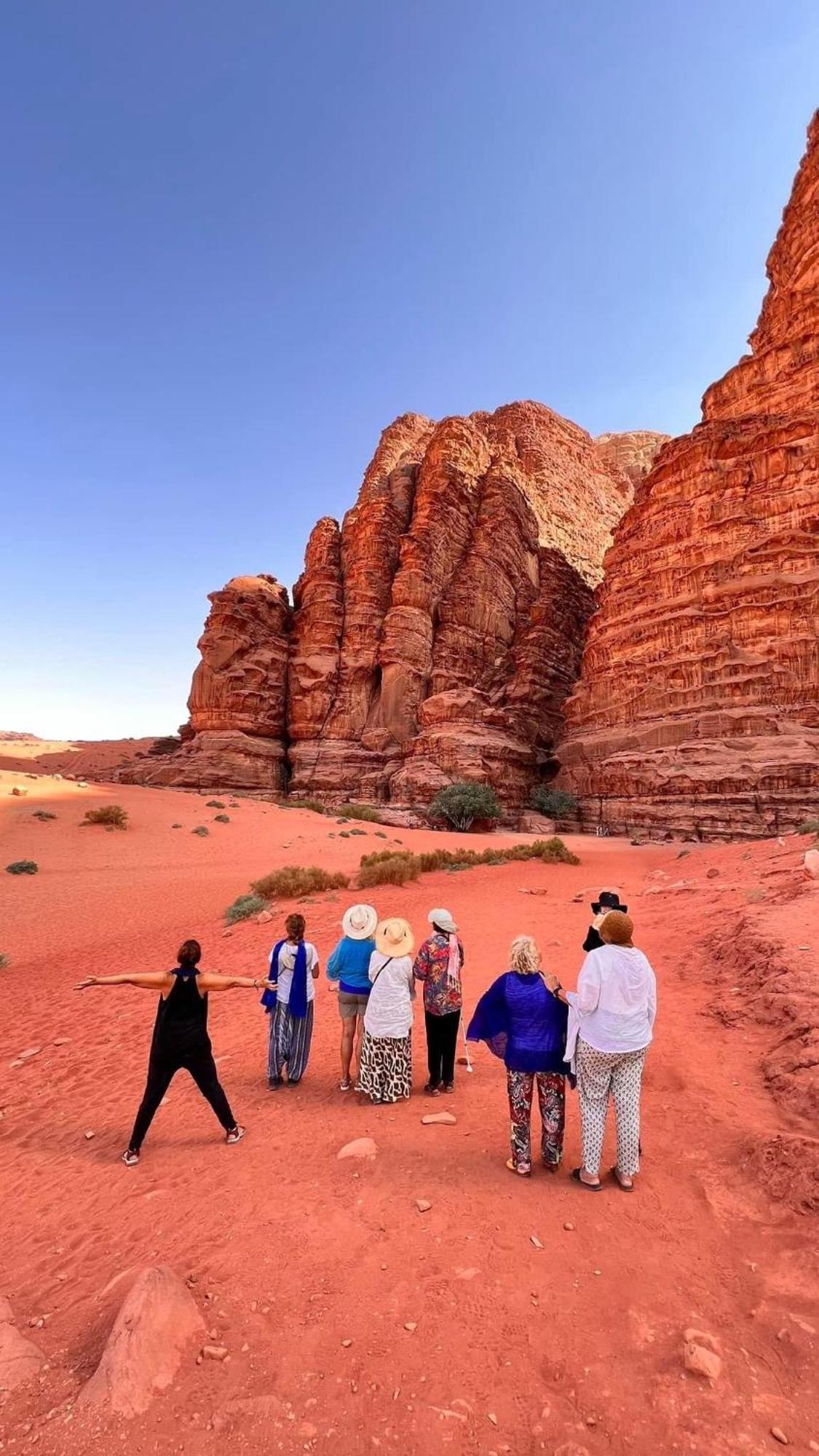 Tamim Luxury Wadi Rum Camp エクステリア 写真