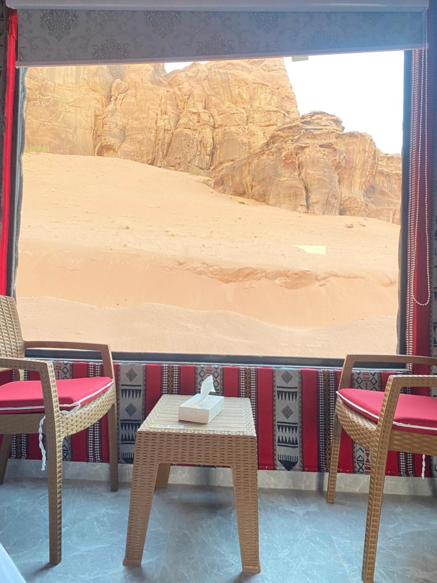 Tamim Luxury Wadi Rum Camp エクステリア 写真