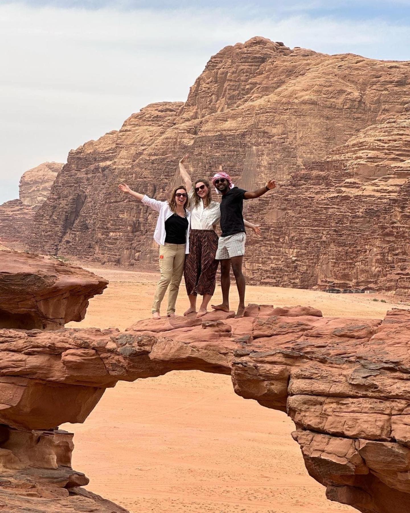 Tamim Luxury Wadi Rum Camp エクステリア 写真