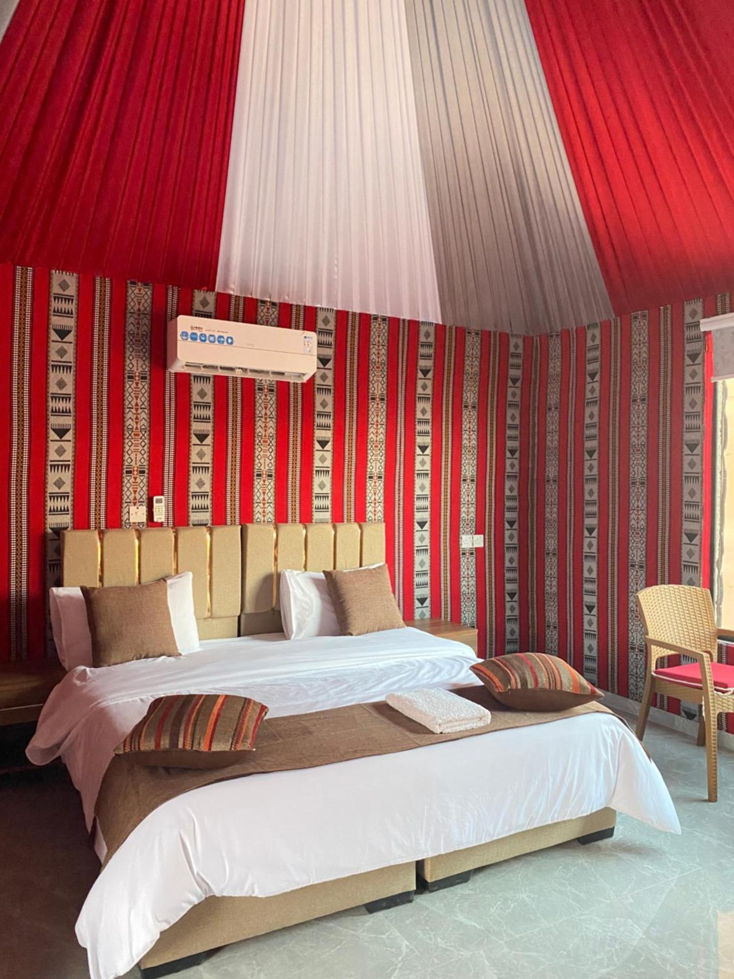 Tamim Luxury Wadi Rum Camp エクステリア 写真