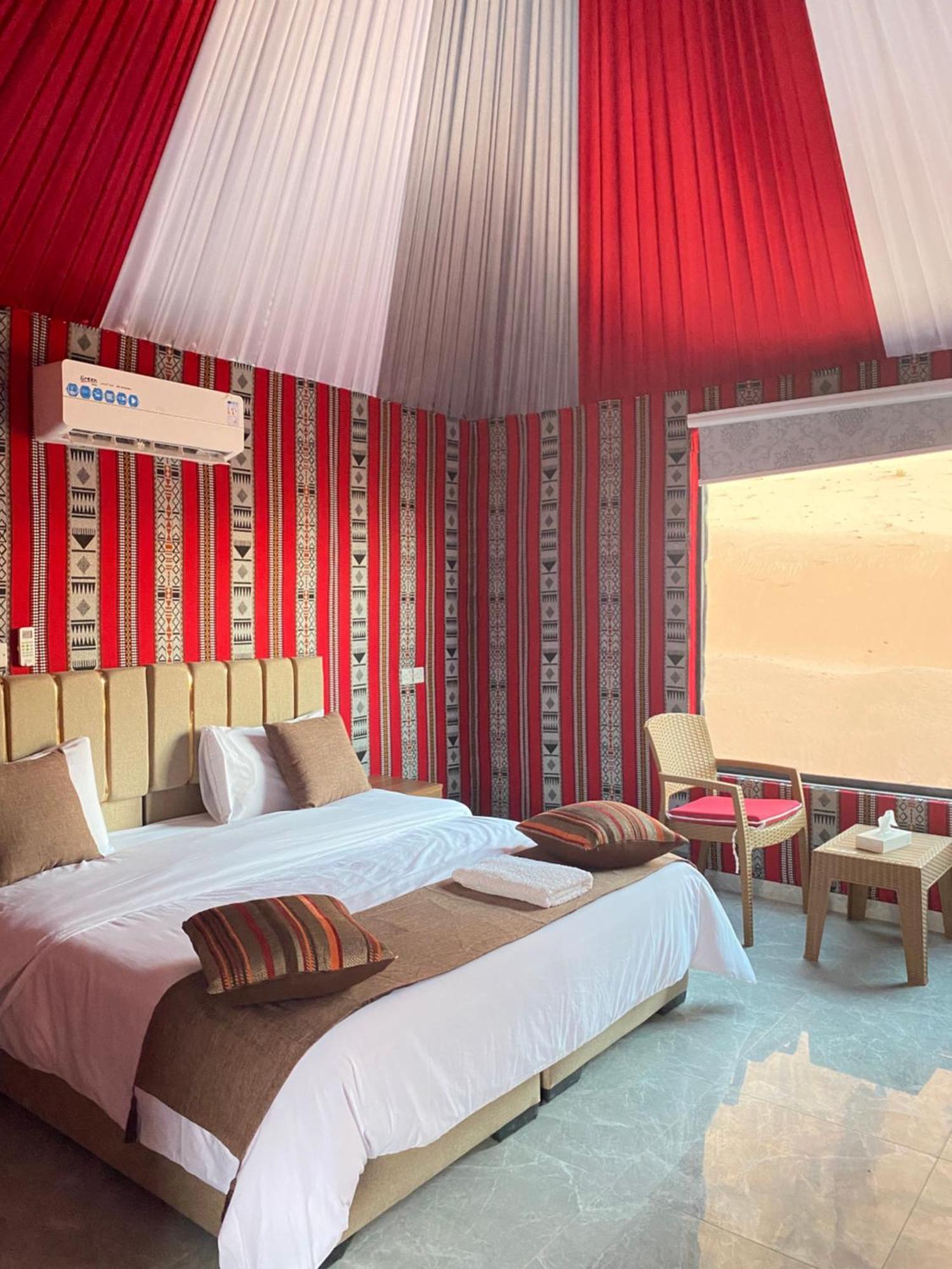 Tamim Luxury Wadi Rum Camp エクステリア 写真