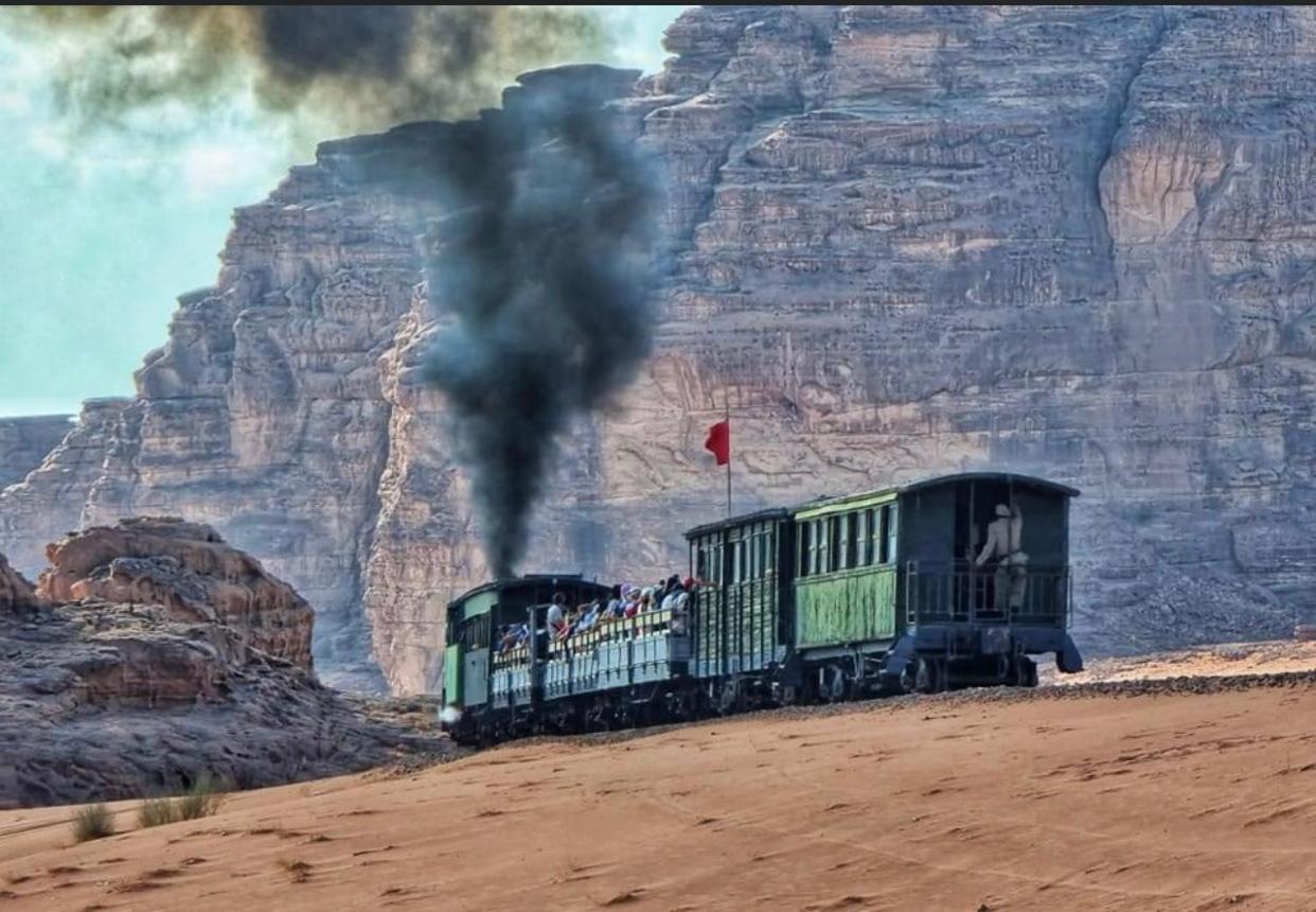 Tamim Luxury Wadi Rum Camp エクステリア 写真