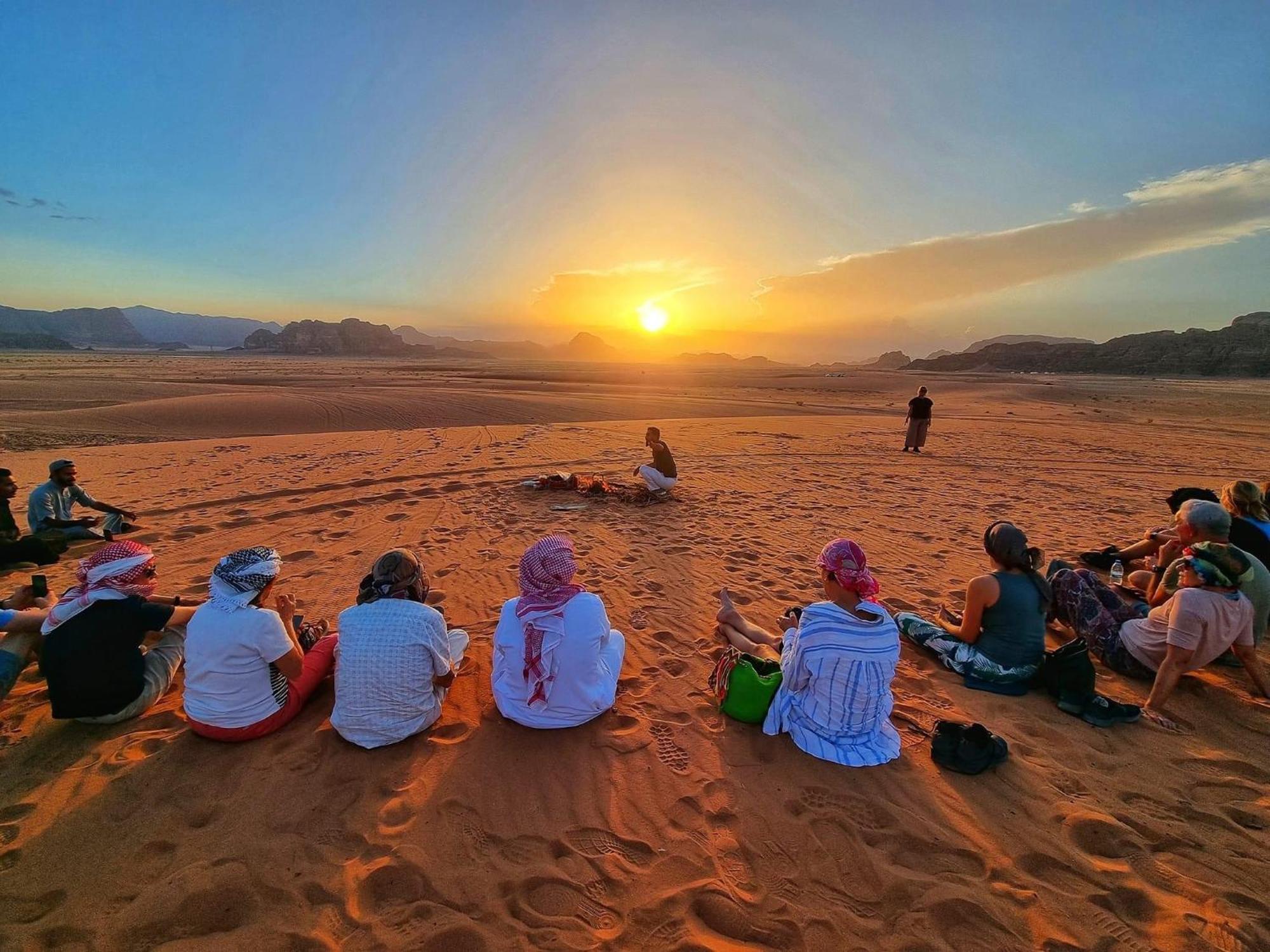 Tamim Luxury Wadi Rum Camp エクステリア 写真