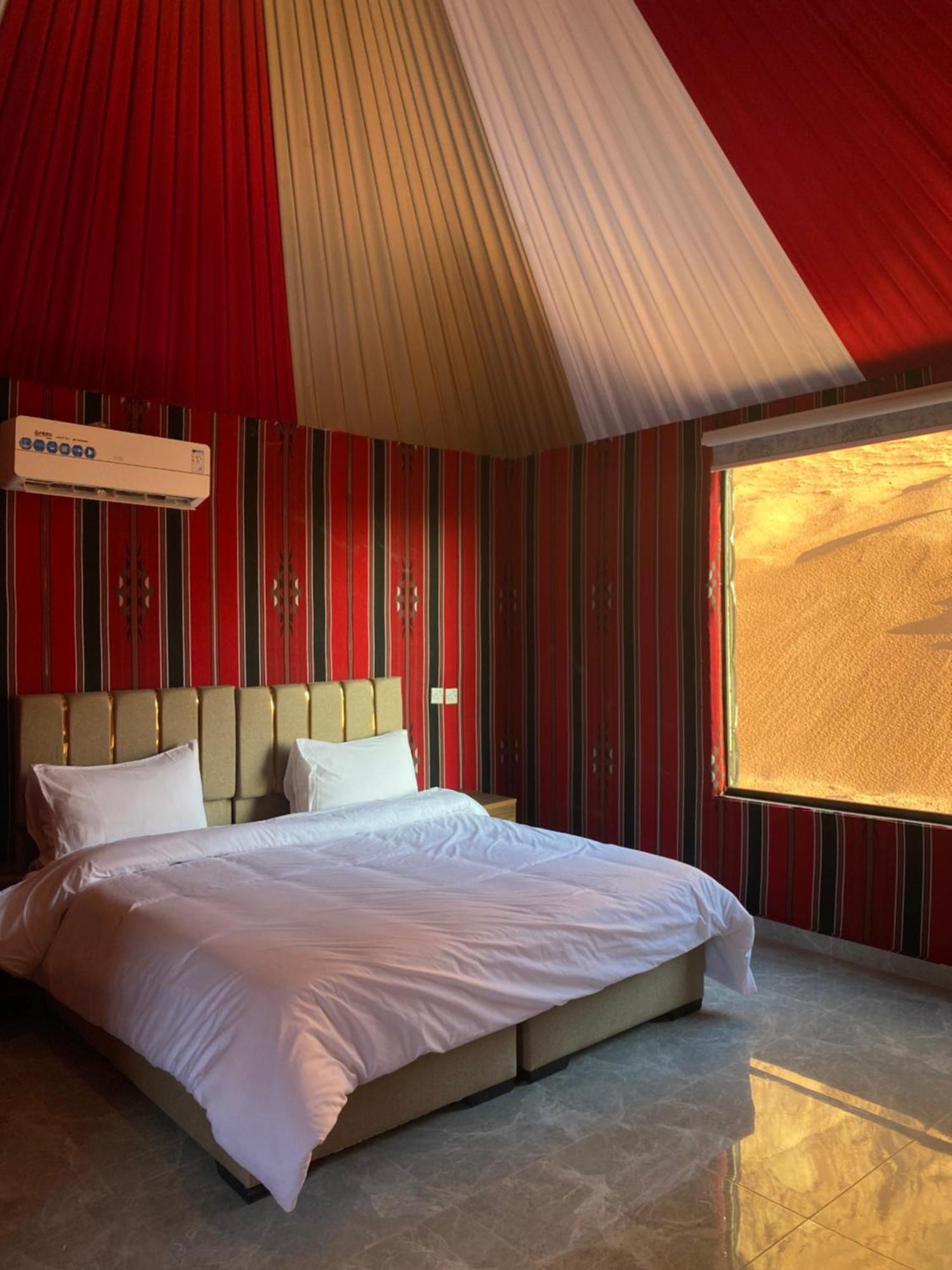 Tamim Luxury Wadi Rum Camp エクステリア 写真
