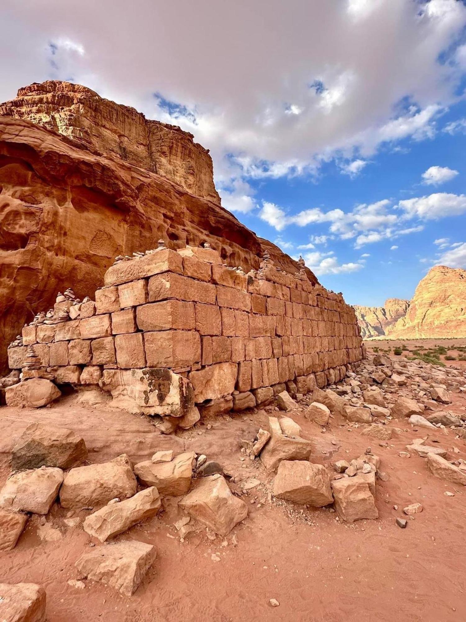 Tamim Luxury Wadi Rum Camp エクステリア 写真