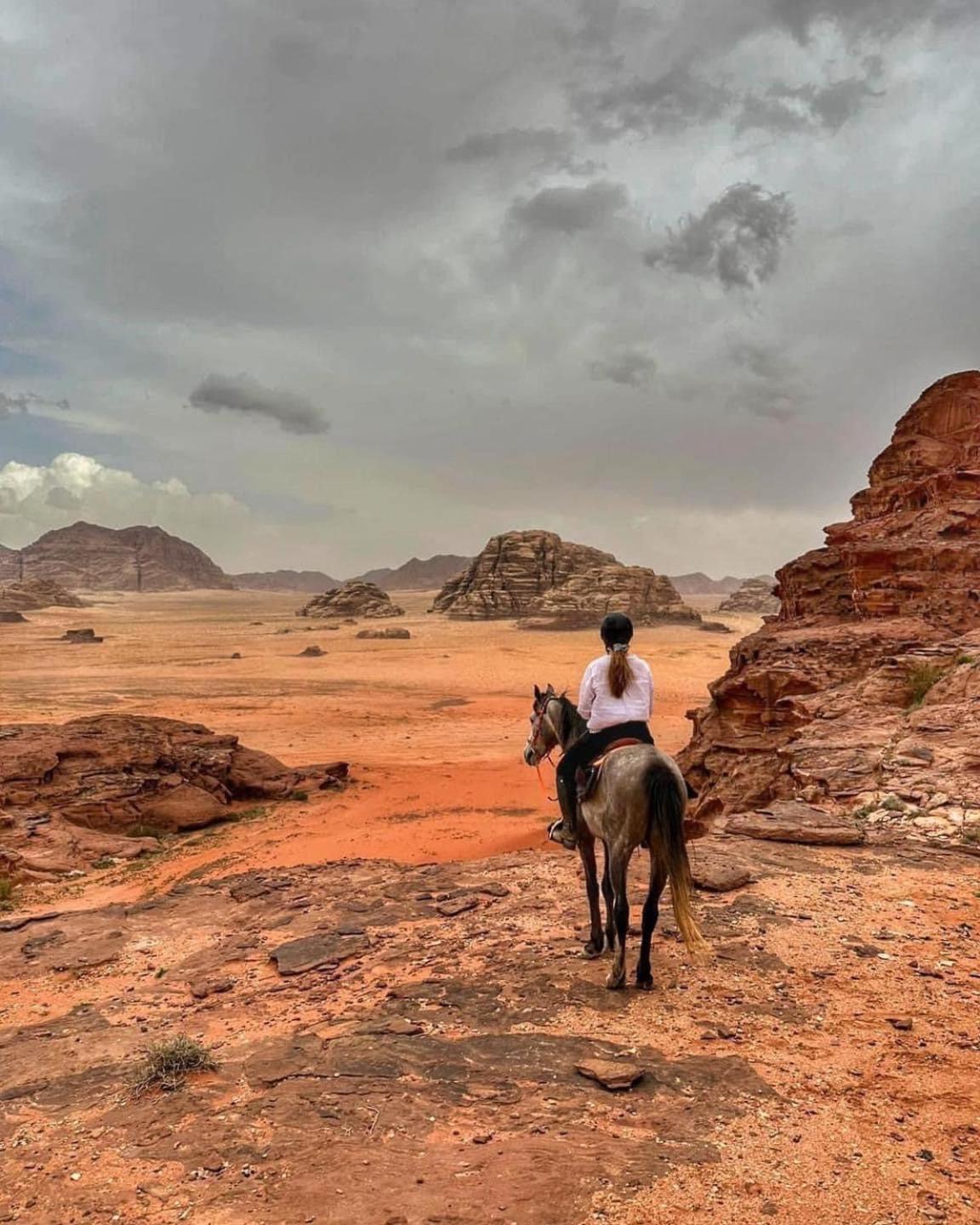 Tamim Luxury Wadi Rum Camp エクステリア 写真